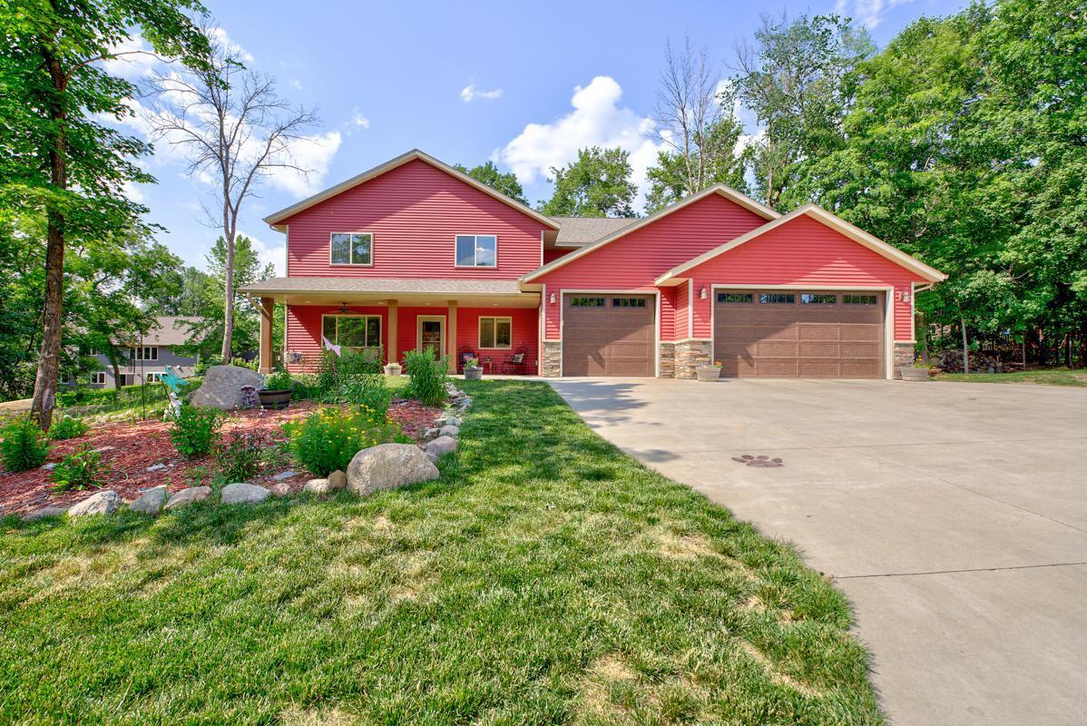 565 Forest Ln, Medford, MN 55049