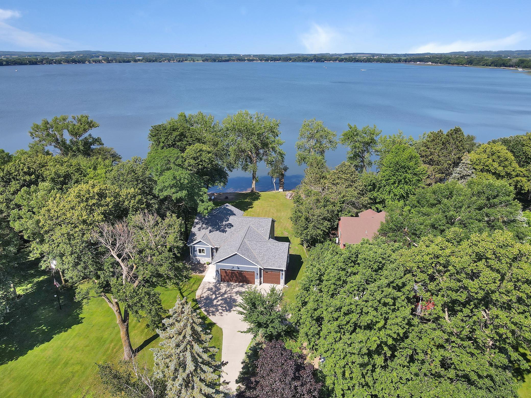 19237 E Shore Dr, Kimball, MN 55353
