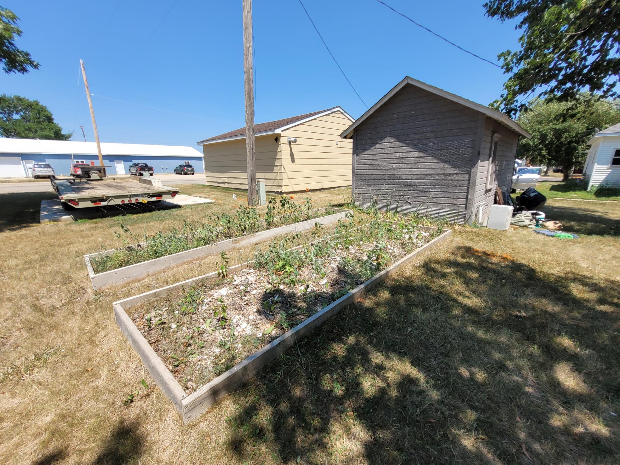 1111 Main St, Edgerton, MN 56128