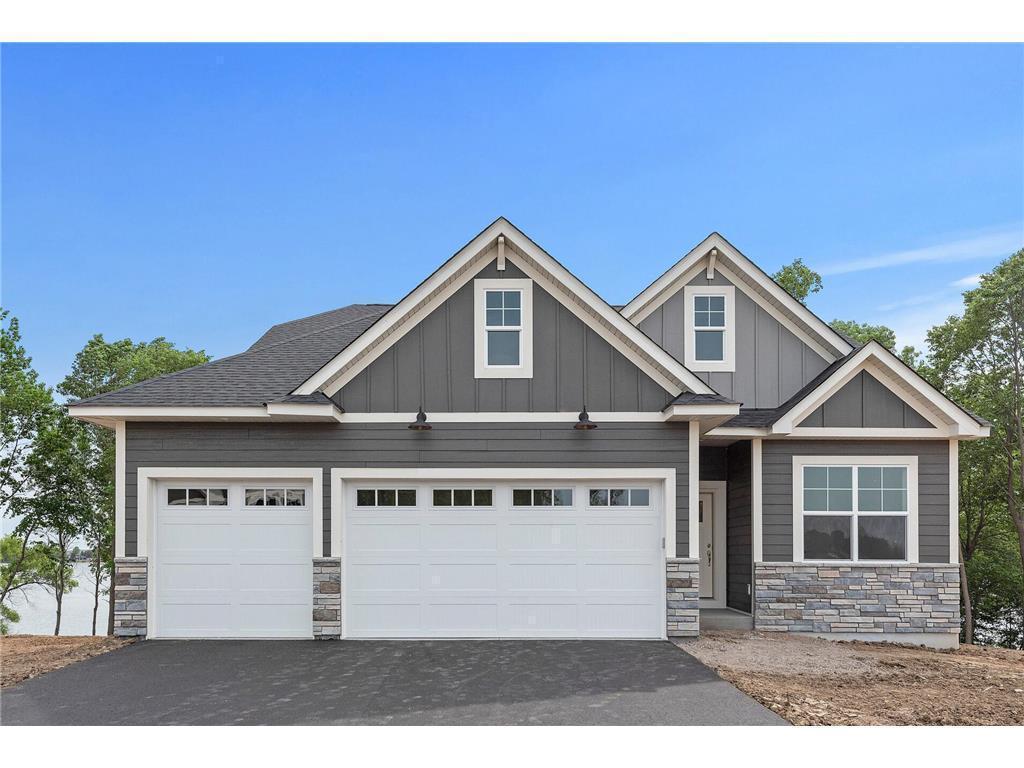 29203 Kenwood Way, Chisago City, MN 55013