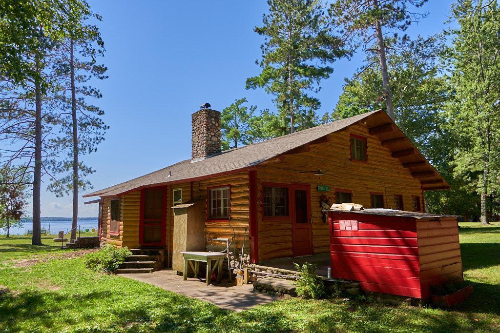 9189 Father Foley Dr, Pine River, MN 56474