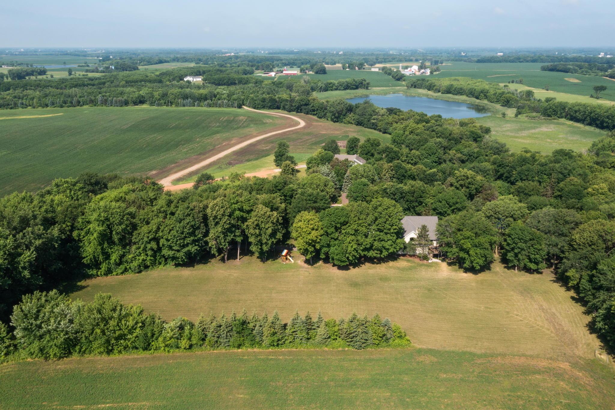 12210 Cattle Ln, Watertown, MN 55388
