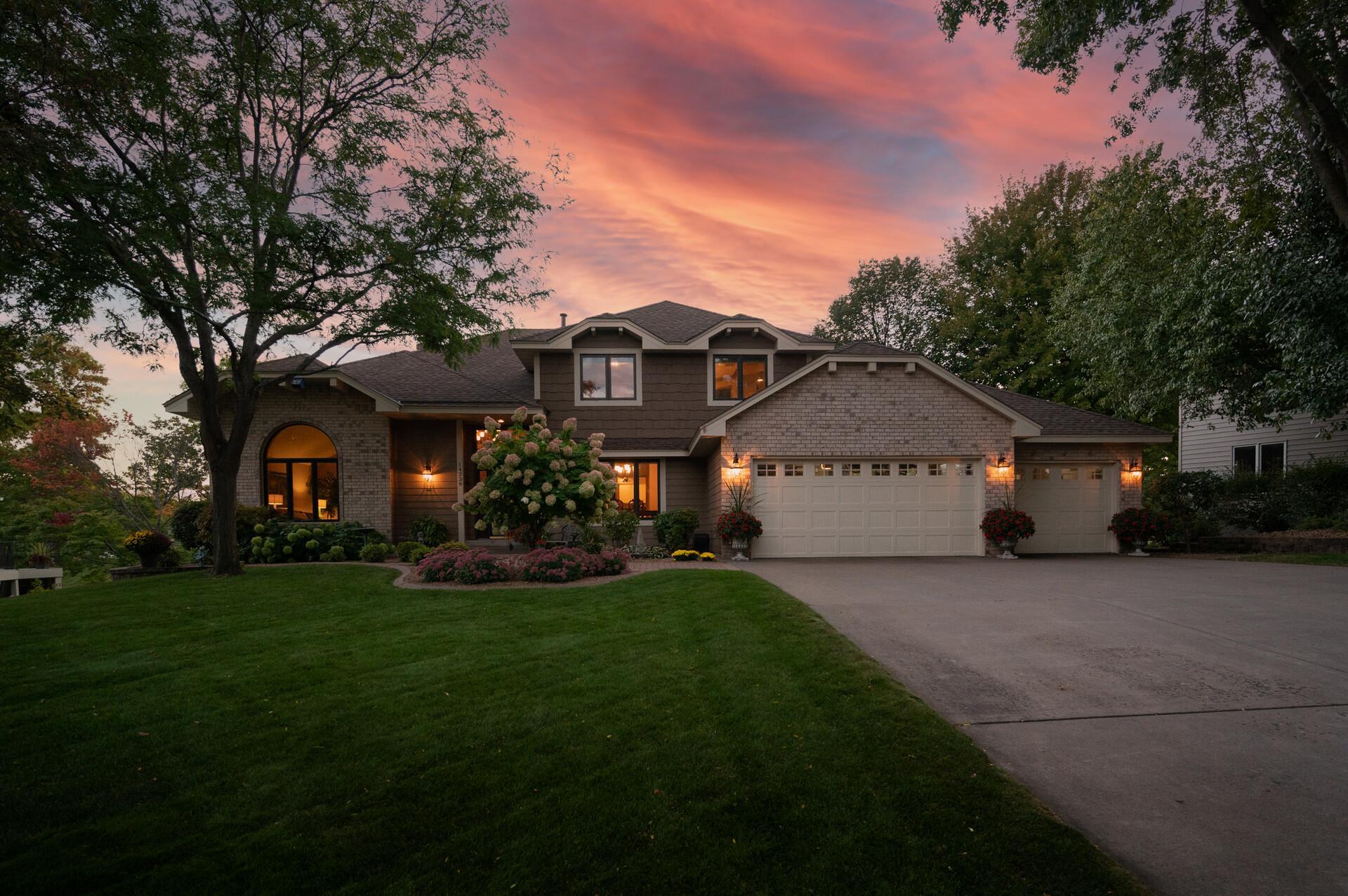 14239 88th Pl N, Maple Grove, MN 55369