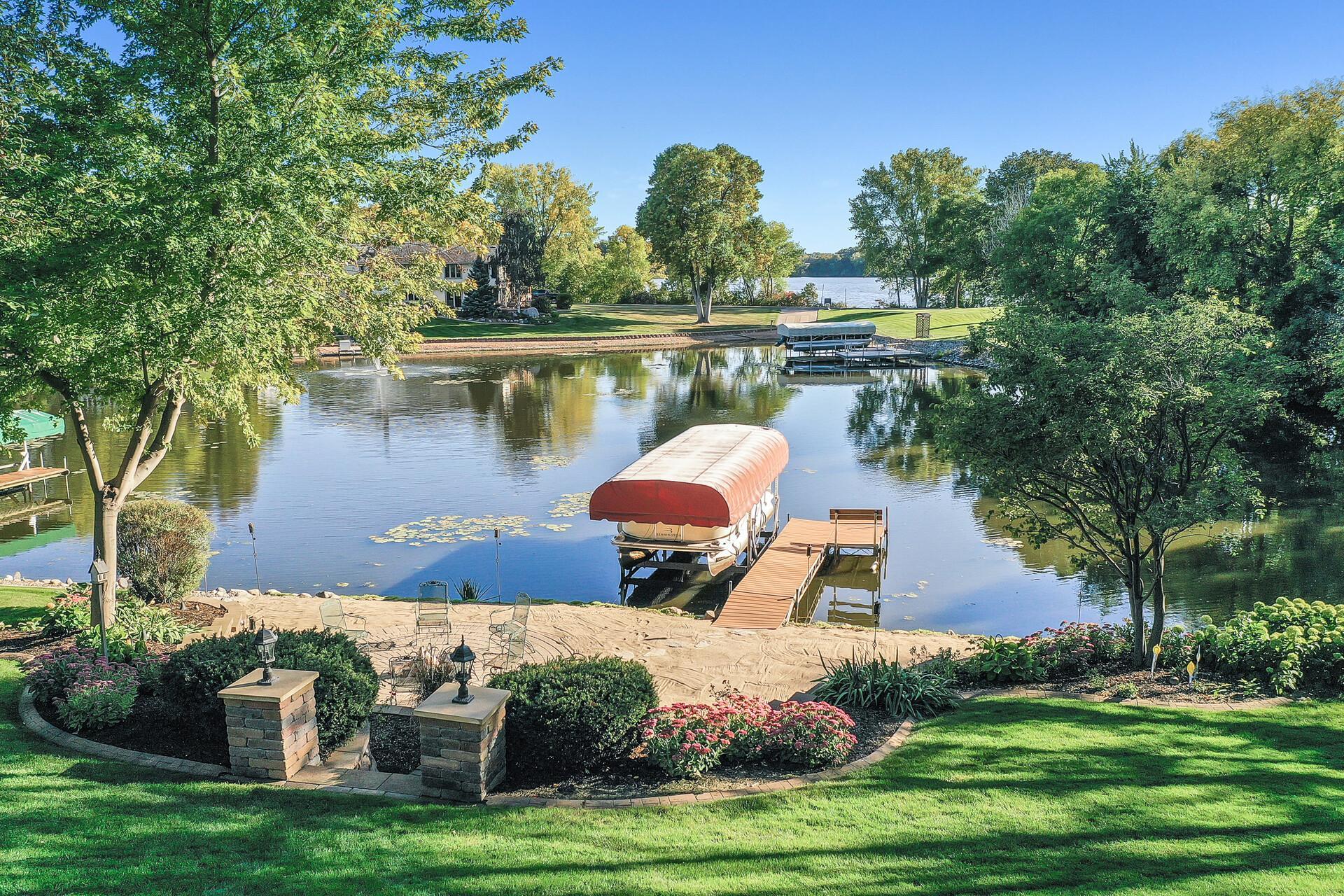 14239 88th Pl N, Maple Grove, MN 55369