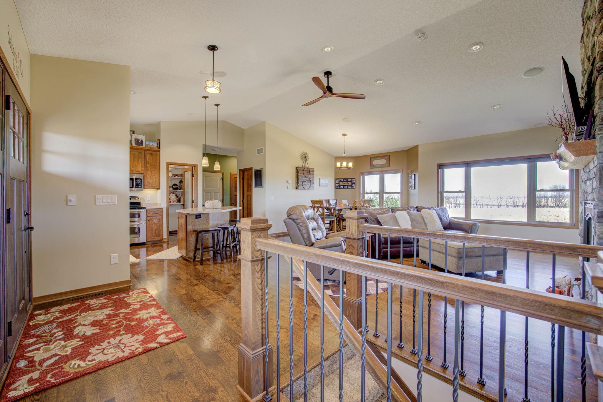 1837 80th St SW, Montrose, MN 55363
