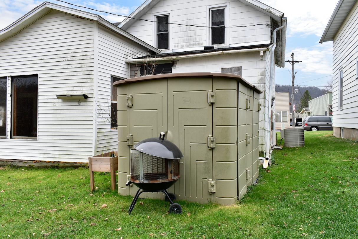 111 Main St, Rollingstone, MN 55969