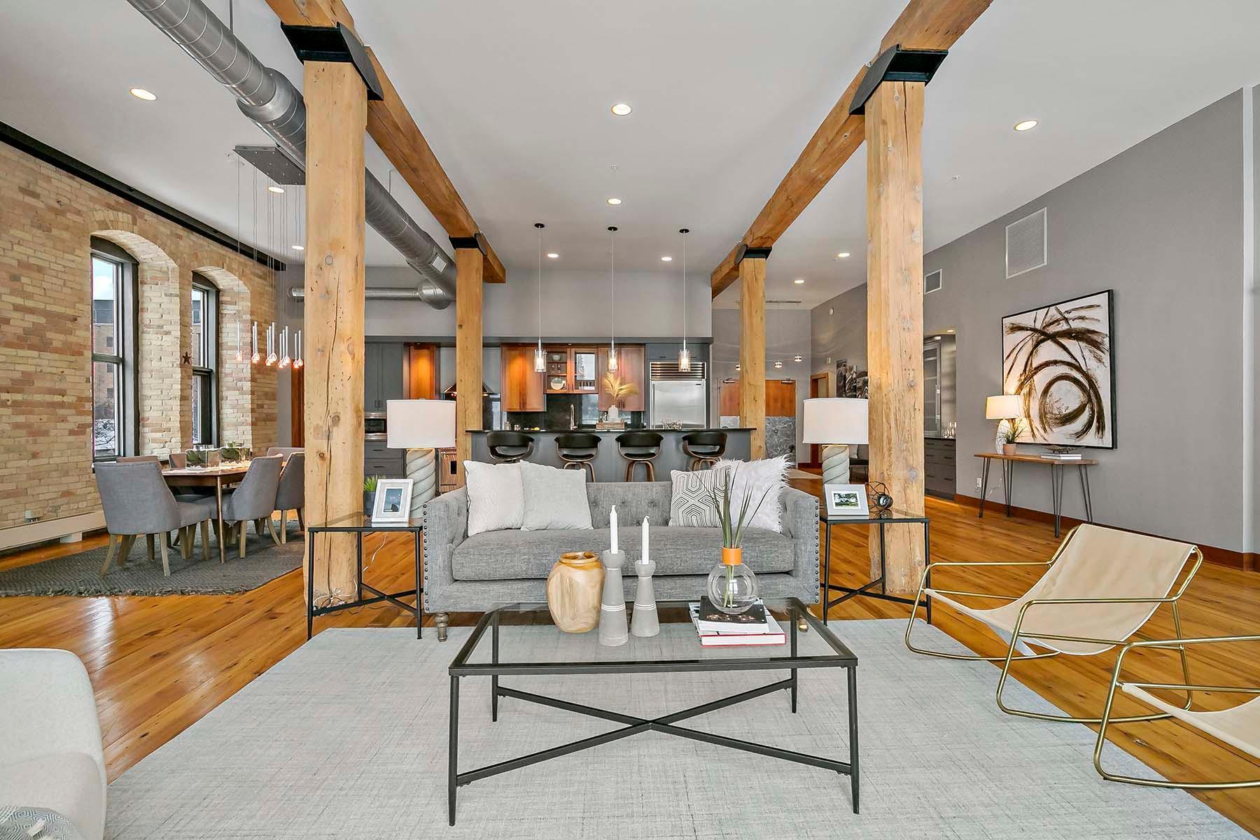 150 Portland Ave #301, Minneapolis, MN 55401