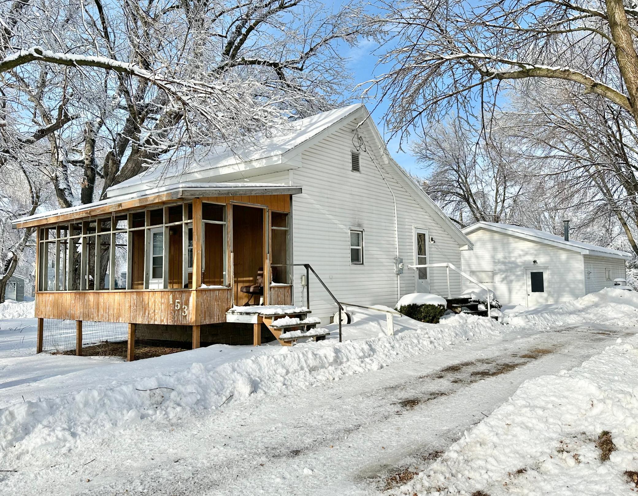 153 5th Ave SW, Winnebago, MN 56098