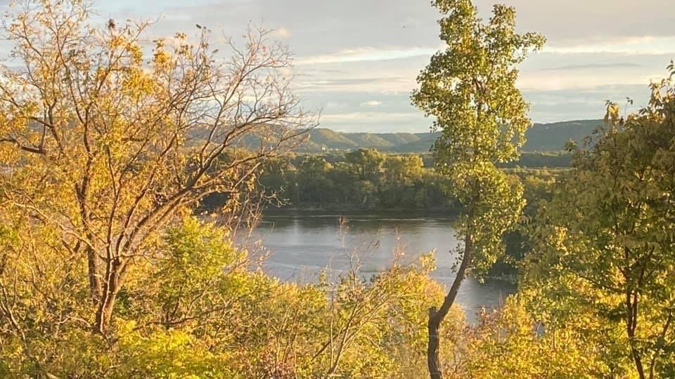 W744 State Road 35, Fountain City, WI 54629