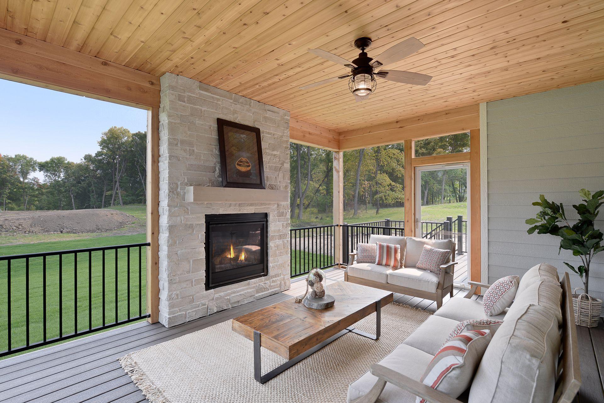 4590 Sunset Ln, Minnetrista, MN 55331