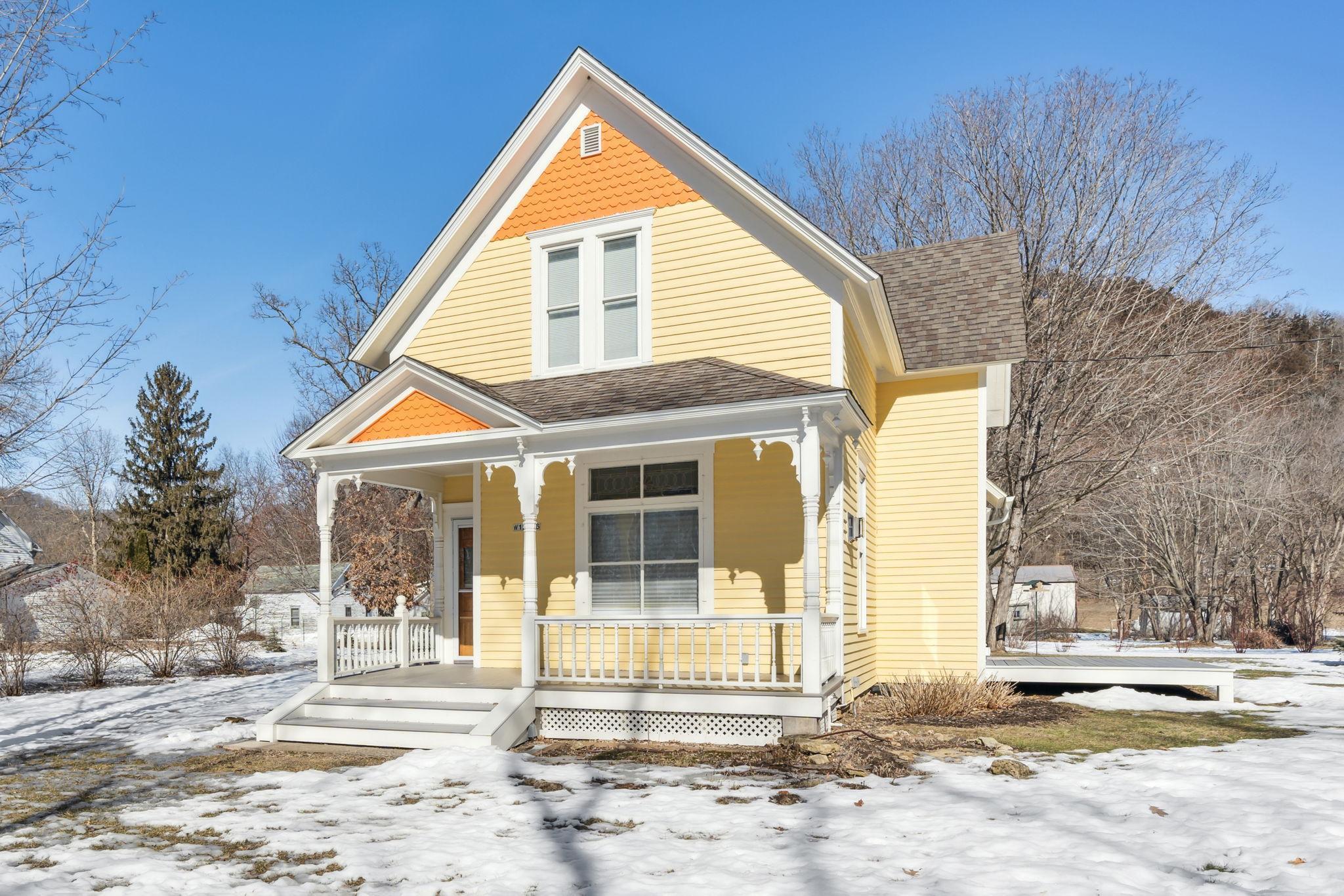 W12066 2nd St, Stockholm, WI 54769