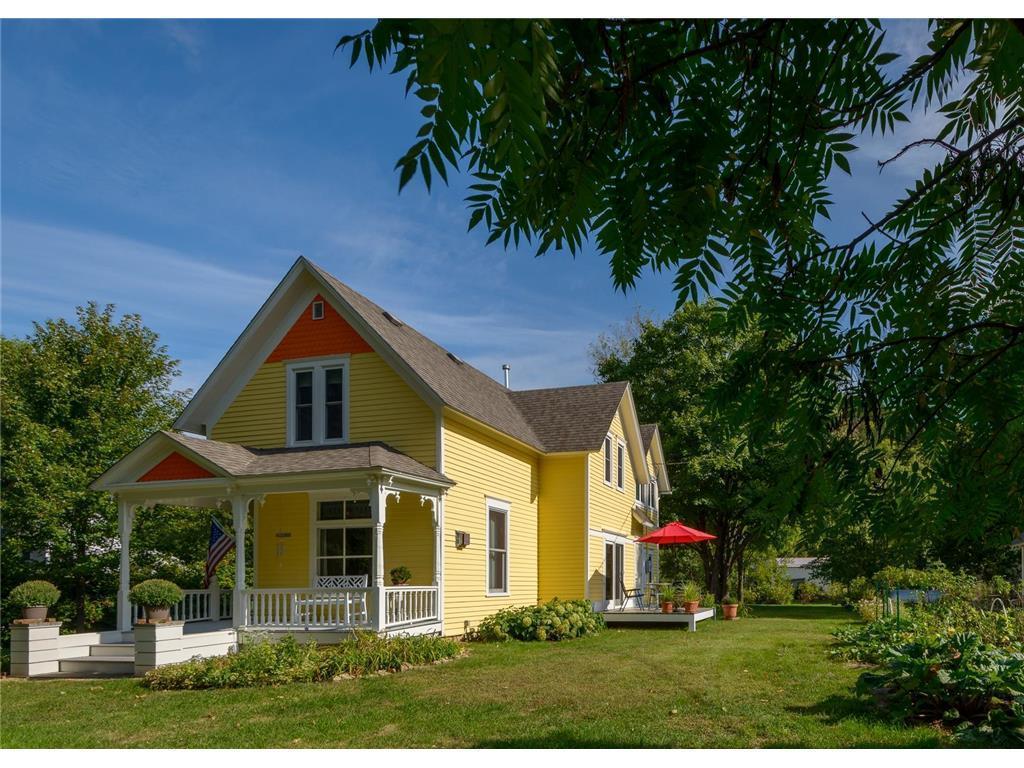 W12066 2nd St, Stockholm, WI 54769