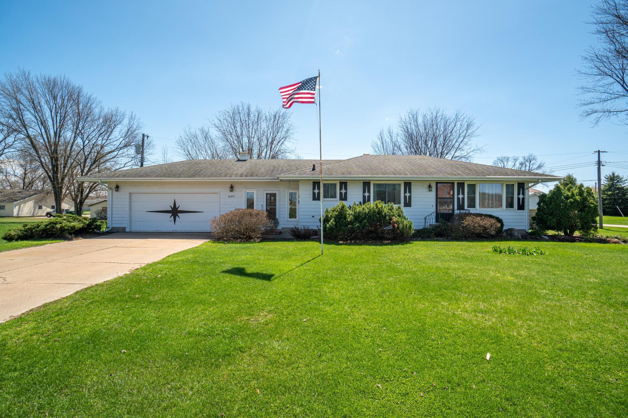 26477 W Mondovi St, Eleva, WI 54738