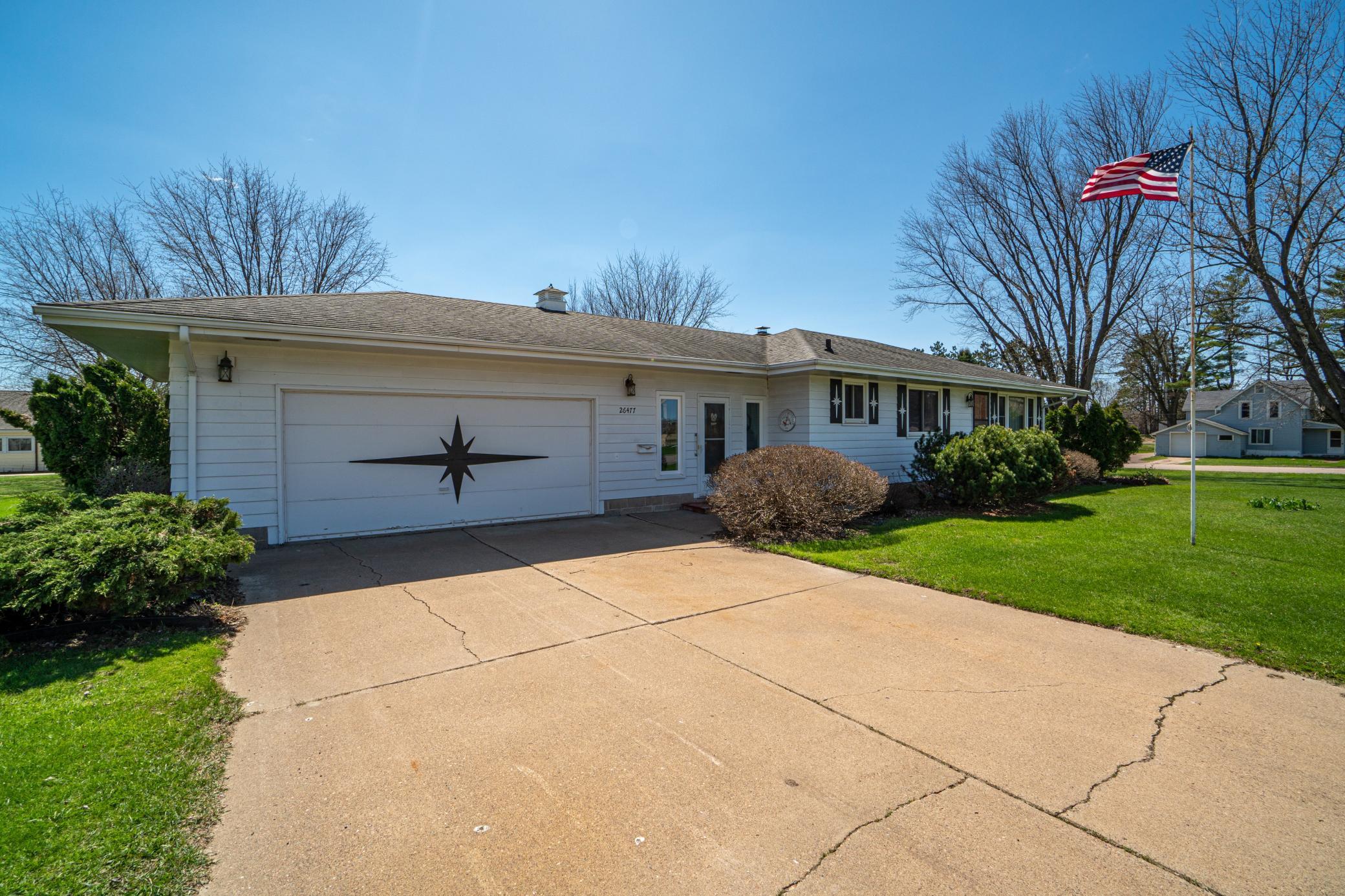 26477 W Mondovi St, Eleva, WI 54738