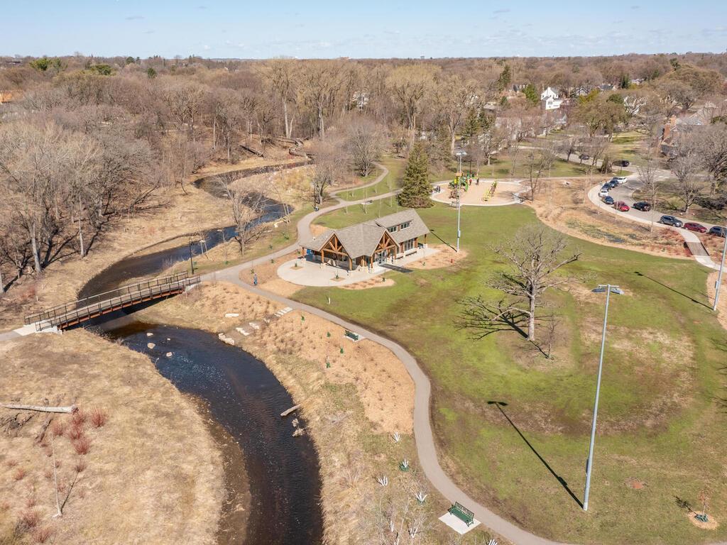 5424 France Ave S #106A, Edina, MN 55410