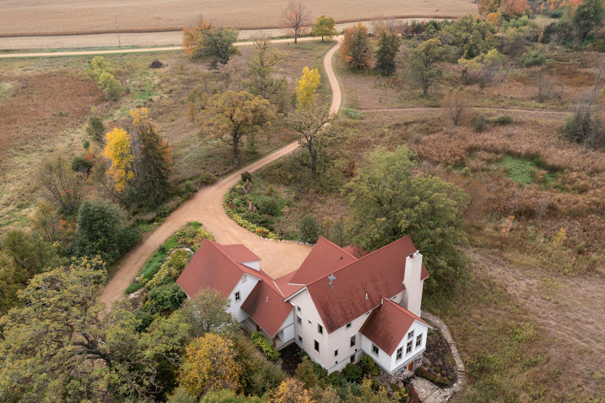 9100 W Hill Rd, Watertown, MN 55388
