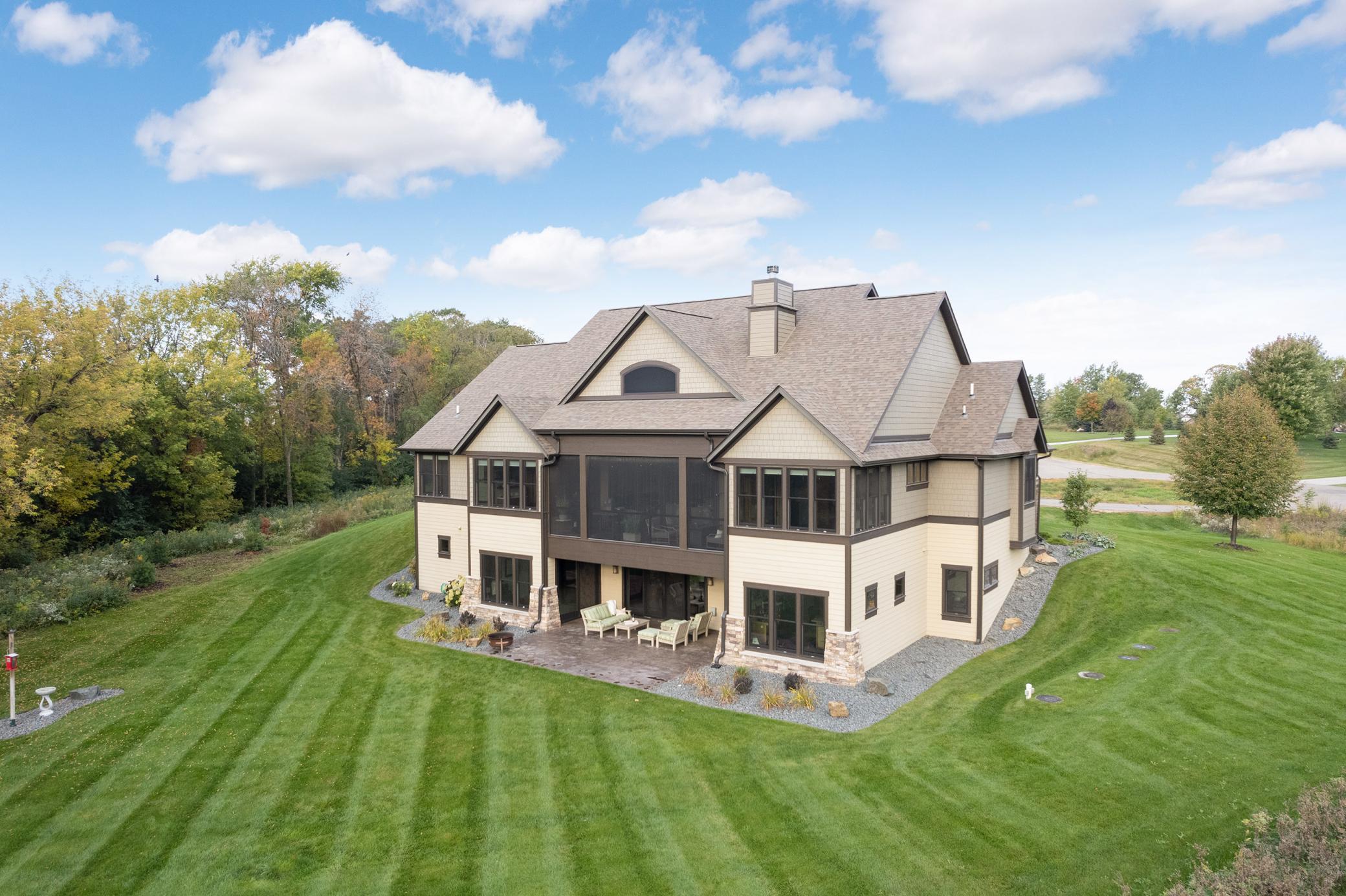 2685 Meadow Point Pa, Afton, MN 55001