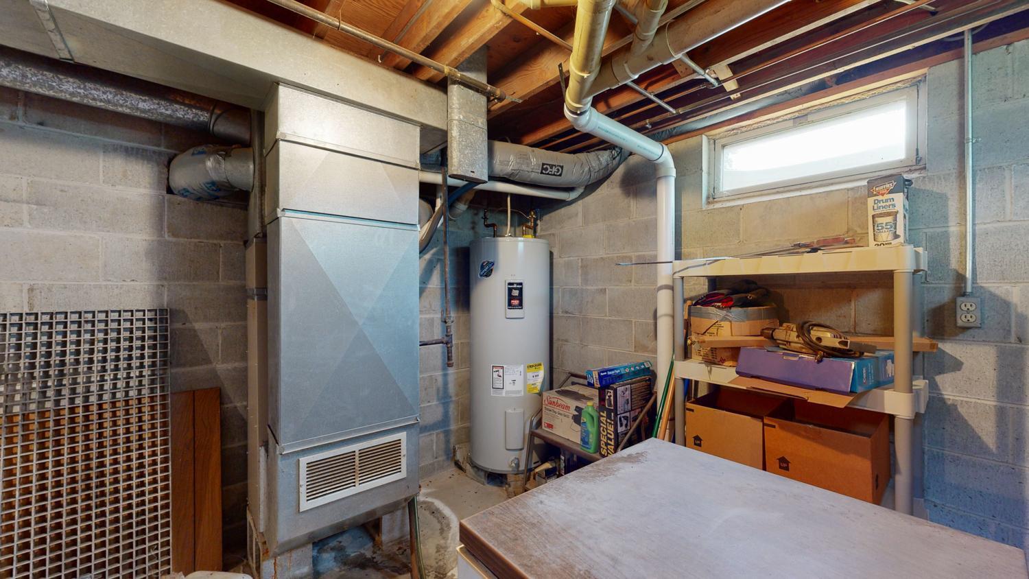 1003 Grand St SE, Chatfield, MN 55923