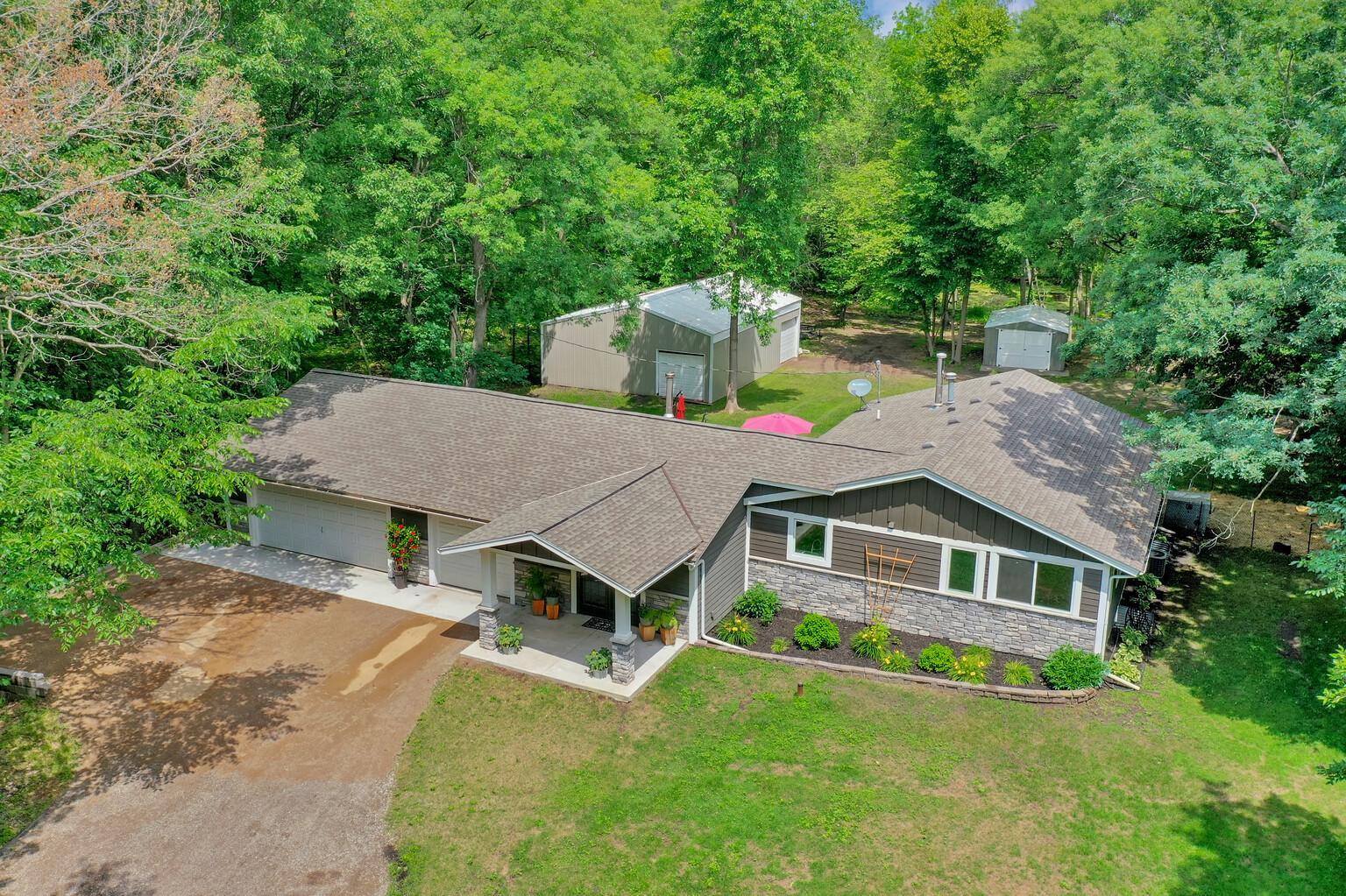 9760 Julep Trl N, Forest Lake, MN 55073
