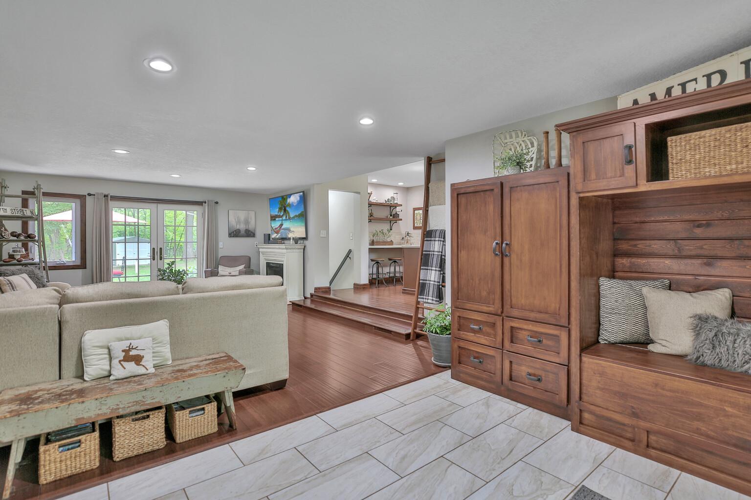 9760 Julep Trl N, Forest Lake, MN 55073
