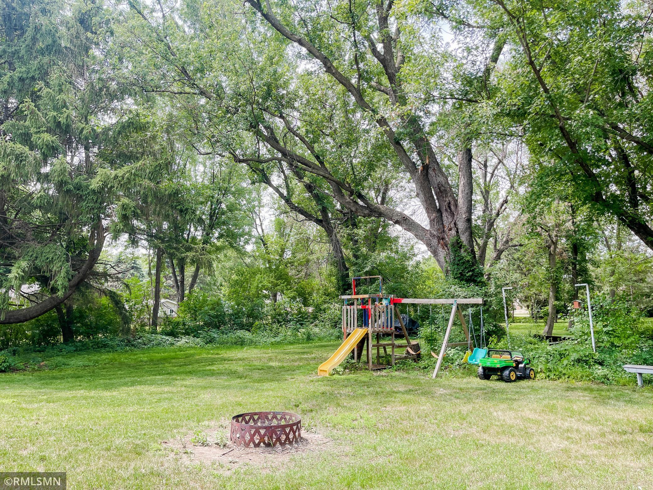 301 Shady Ave N, Vermillion, MN 55085