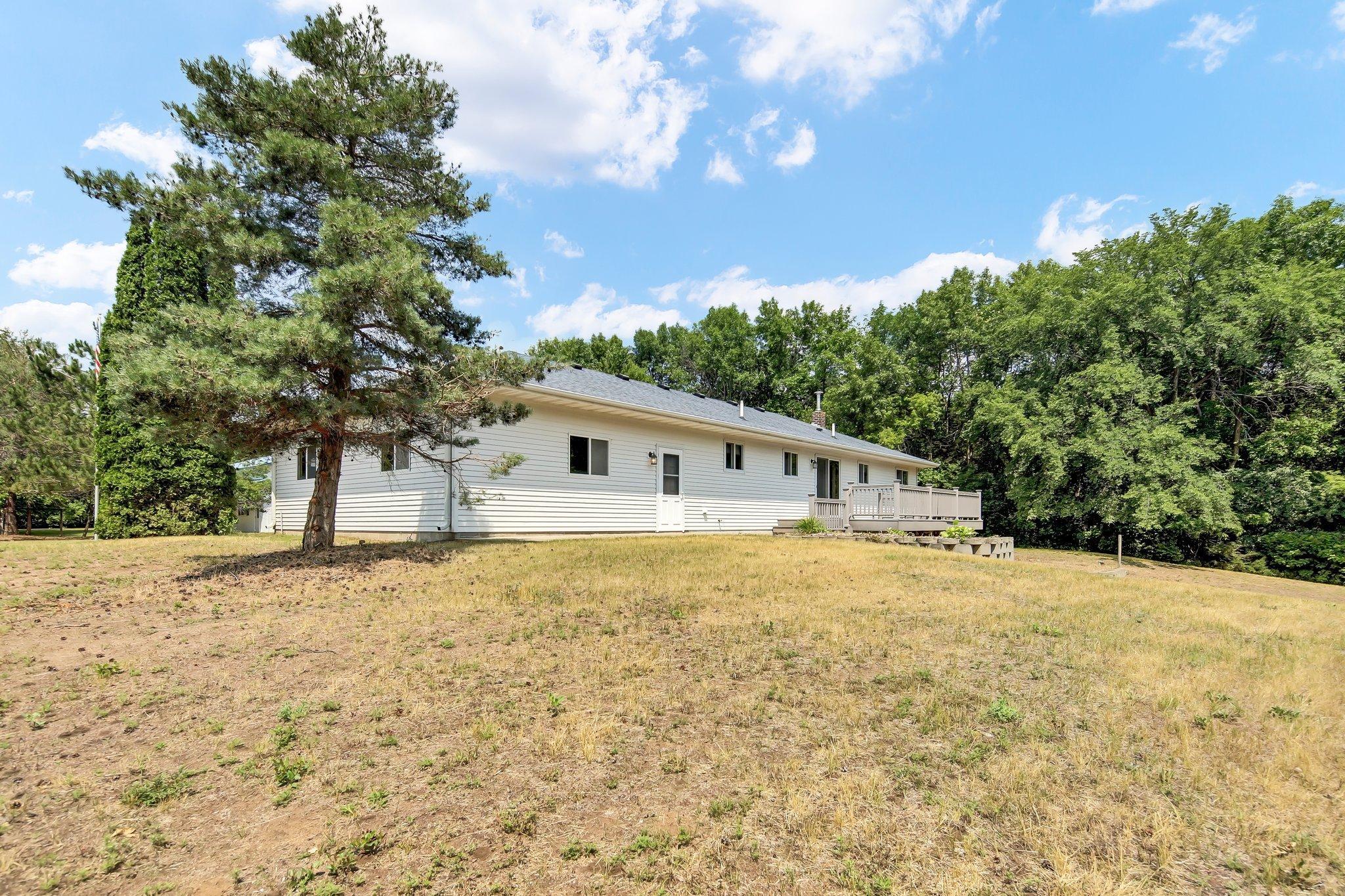 16135 100th Ave, Kimball, MN 55353