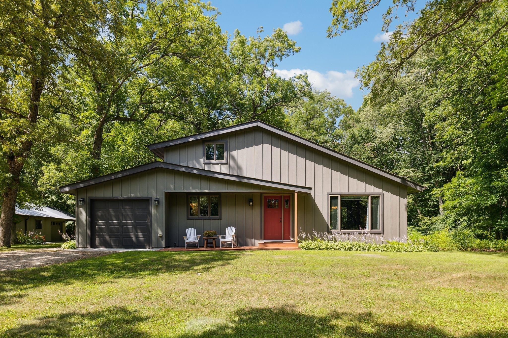 1717 467th Street Way, Kenyon, MN 55946