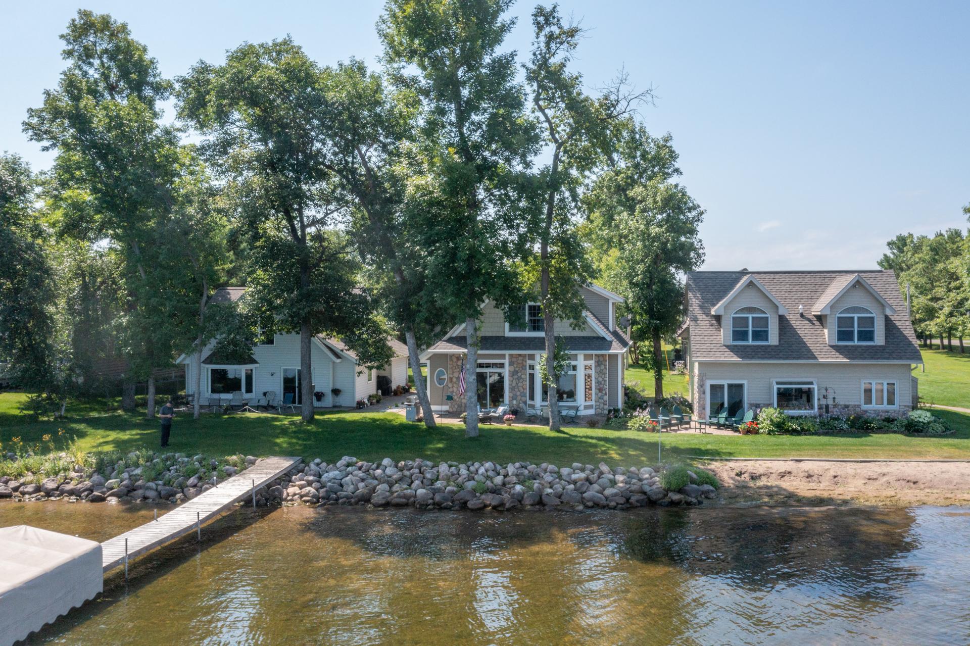 1389 Hillview Forest Rd, East Gull Lake, MN 56401