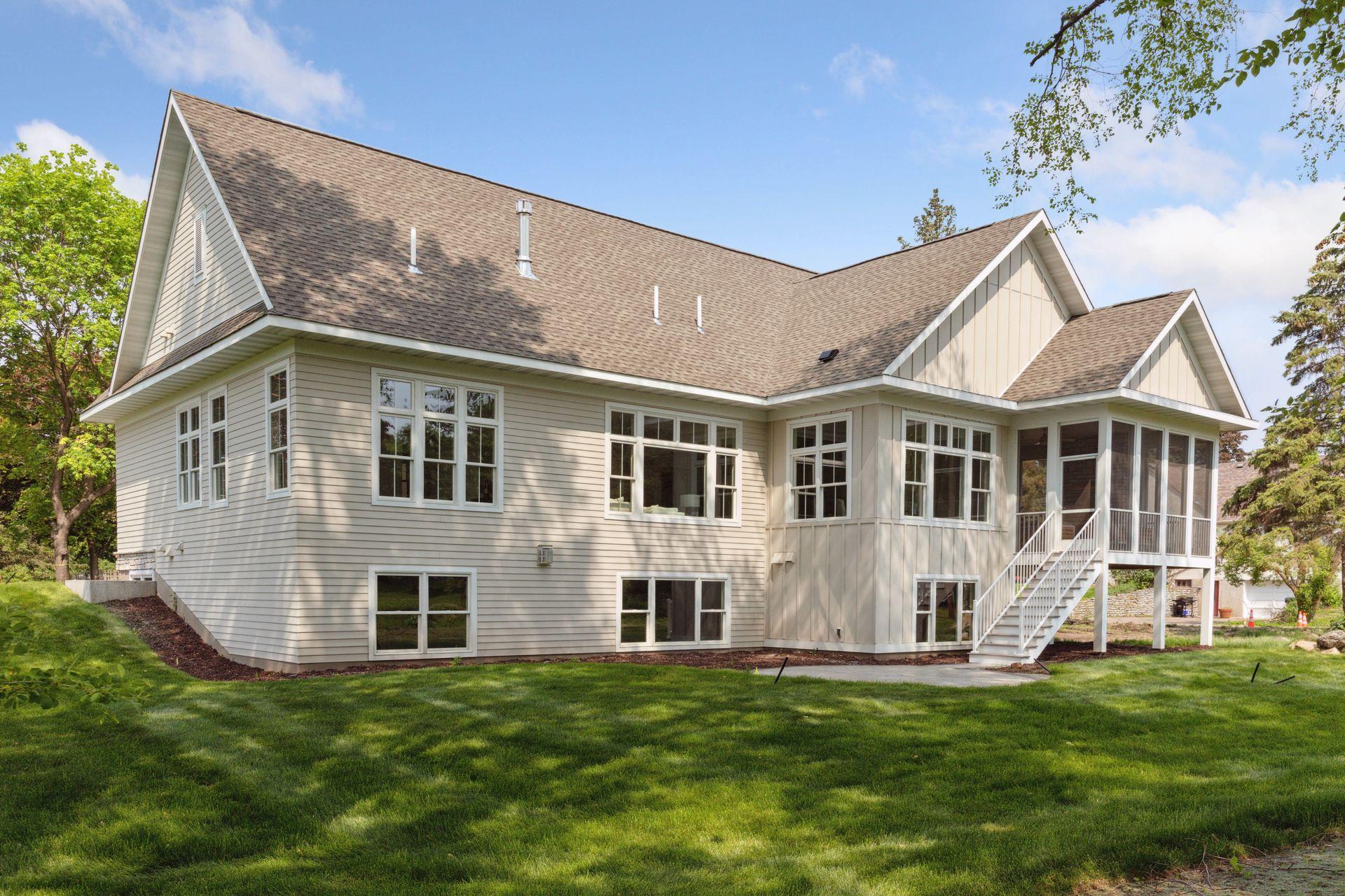 1770 Dodd Rd, Mendota Heights, MN 55118