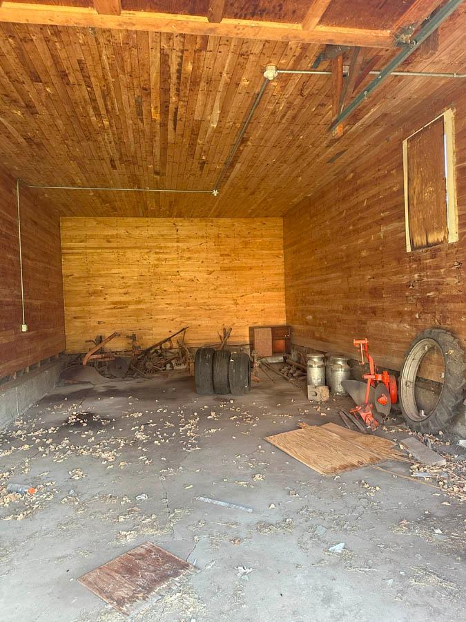 XXX Main St, Silver Lake, MN 55381