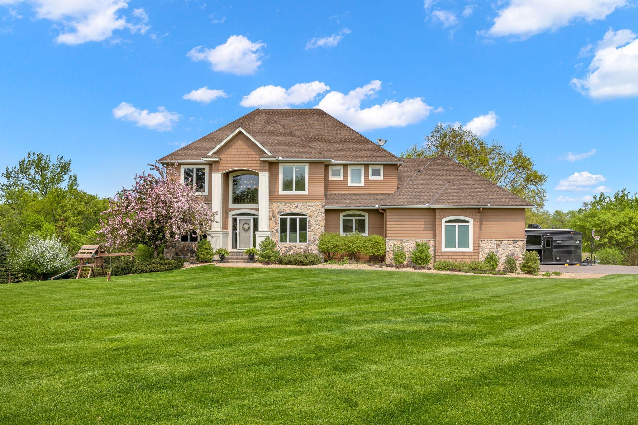 2940 Becker Rd, Independence, MN 55359