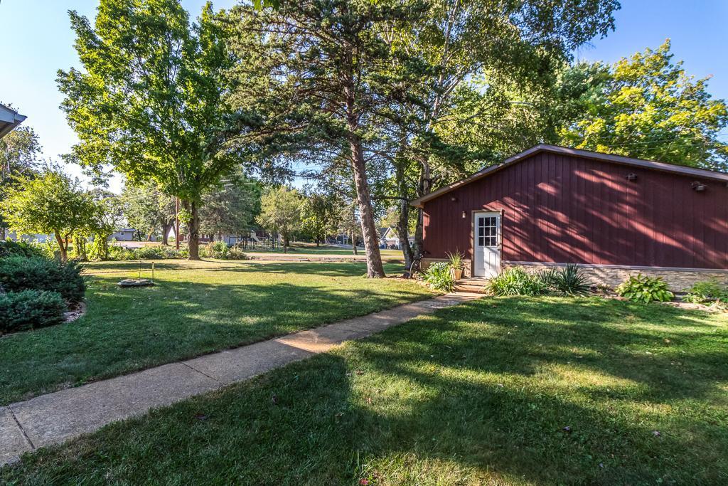 46578 Cedar Cir, Cleveland, MN 56017