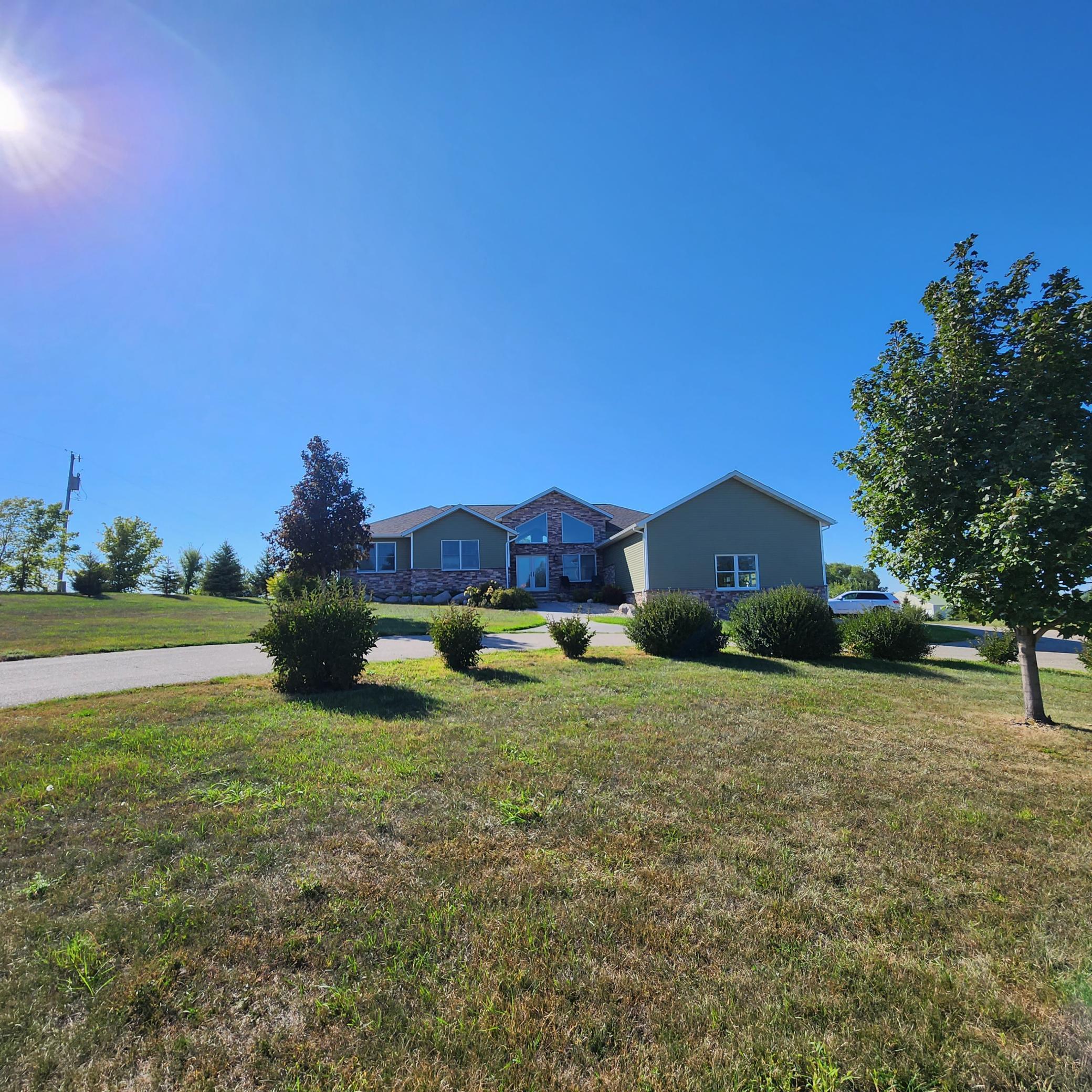 1013 Adam Ave, Montevideo, MN 56265