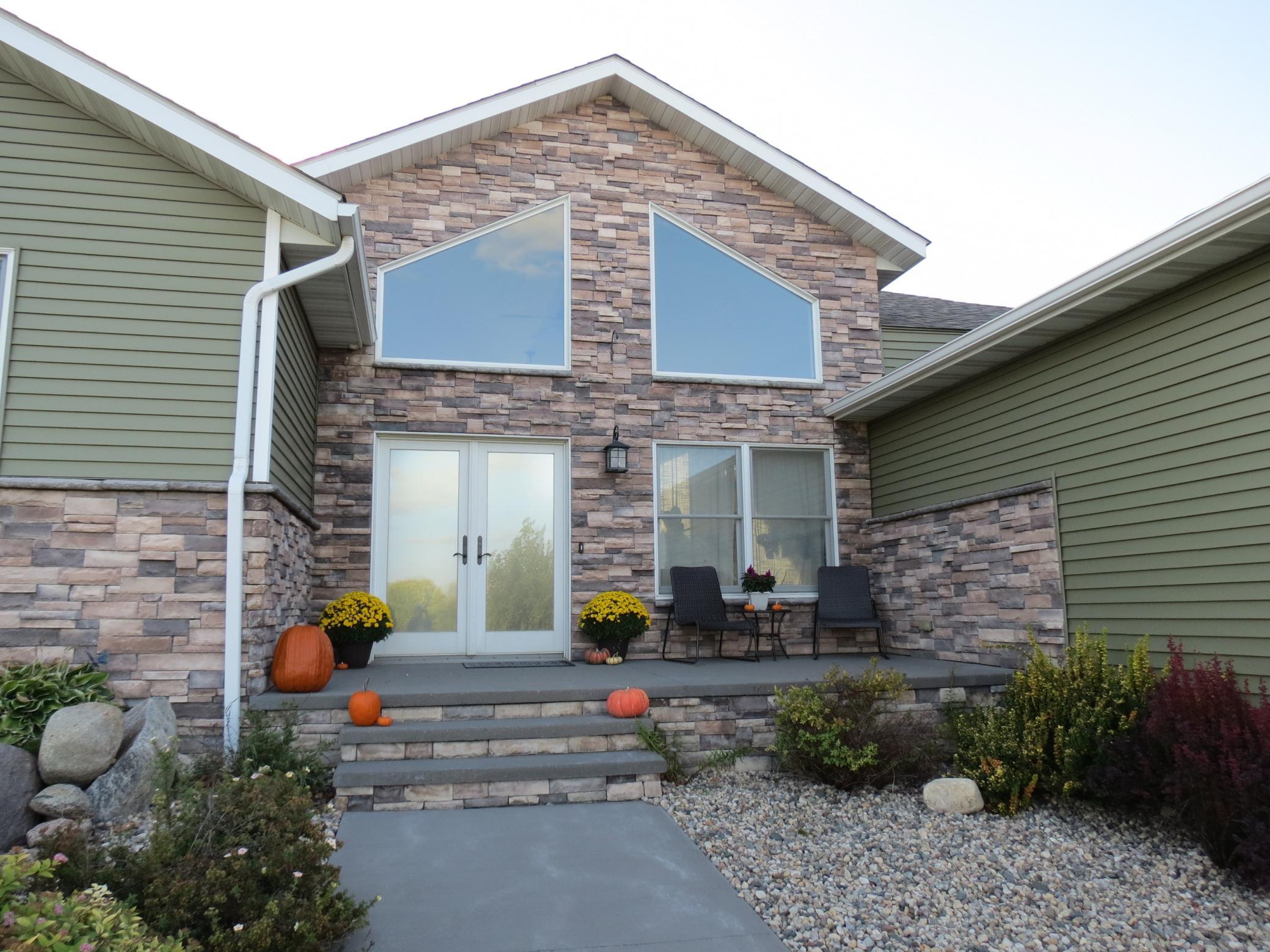 1013 Adam Ave, Montevideo, MN 56265