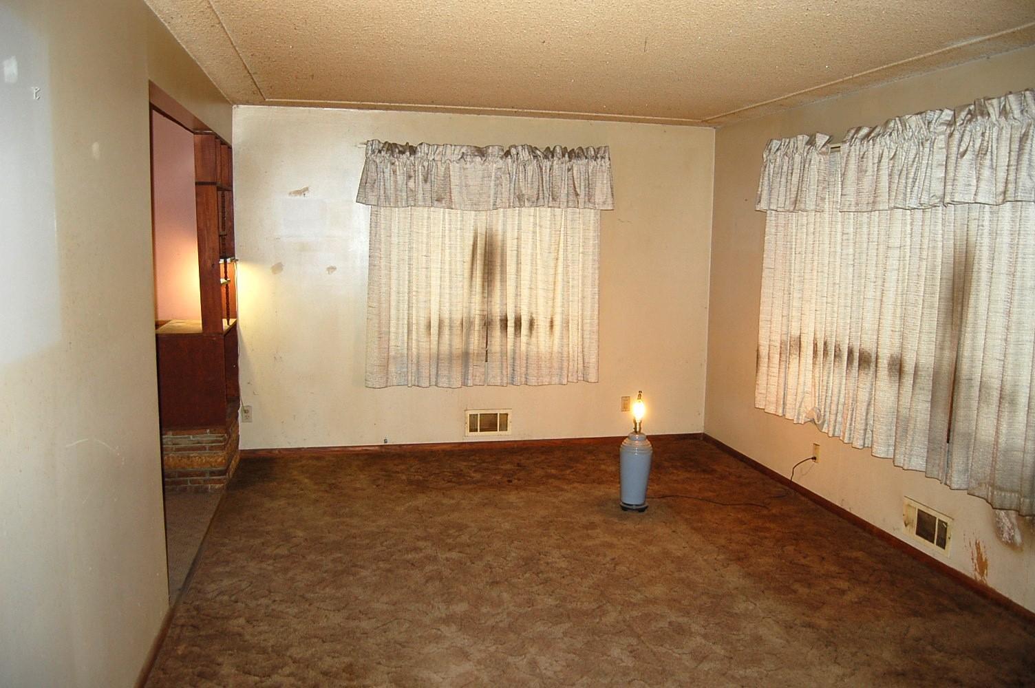 4200 Louisiana Ave N, Crystal, MN 55428