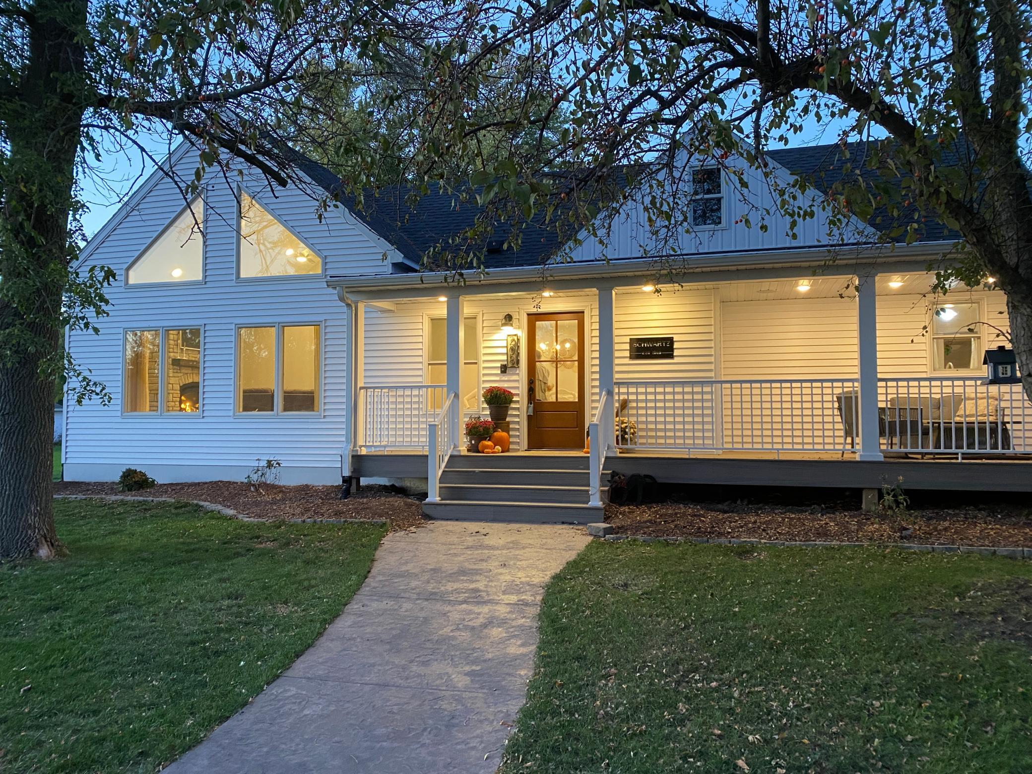 208 Main St SE, Rose Creek, MN 55970