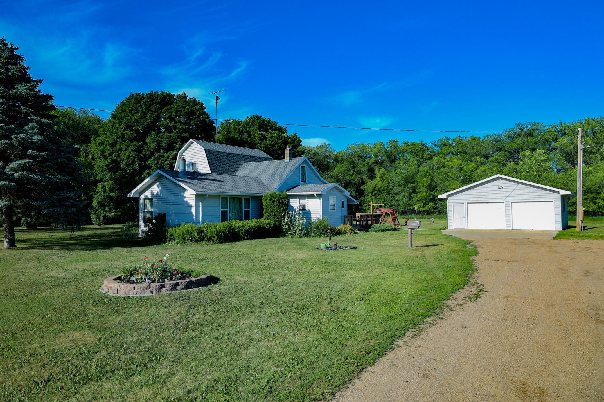 19922 635 Ave, Bertha, MN 56437