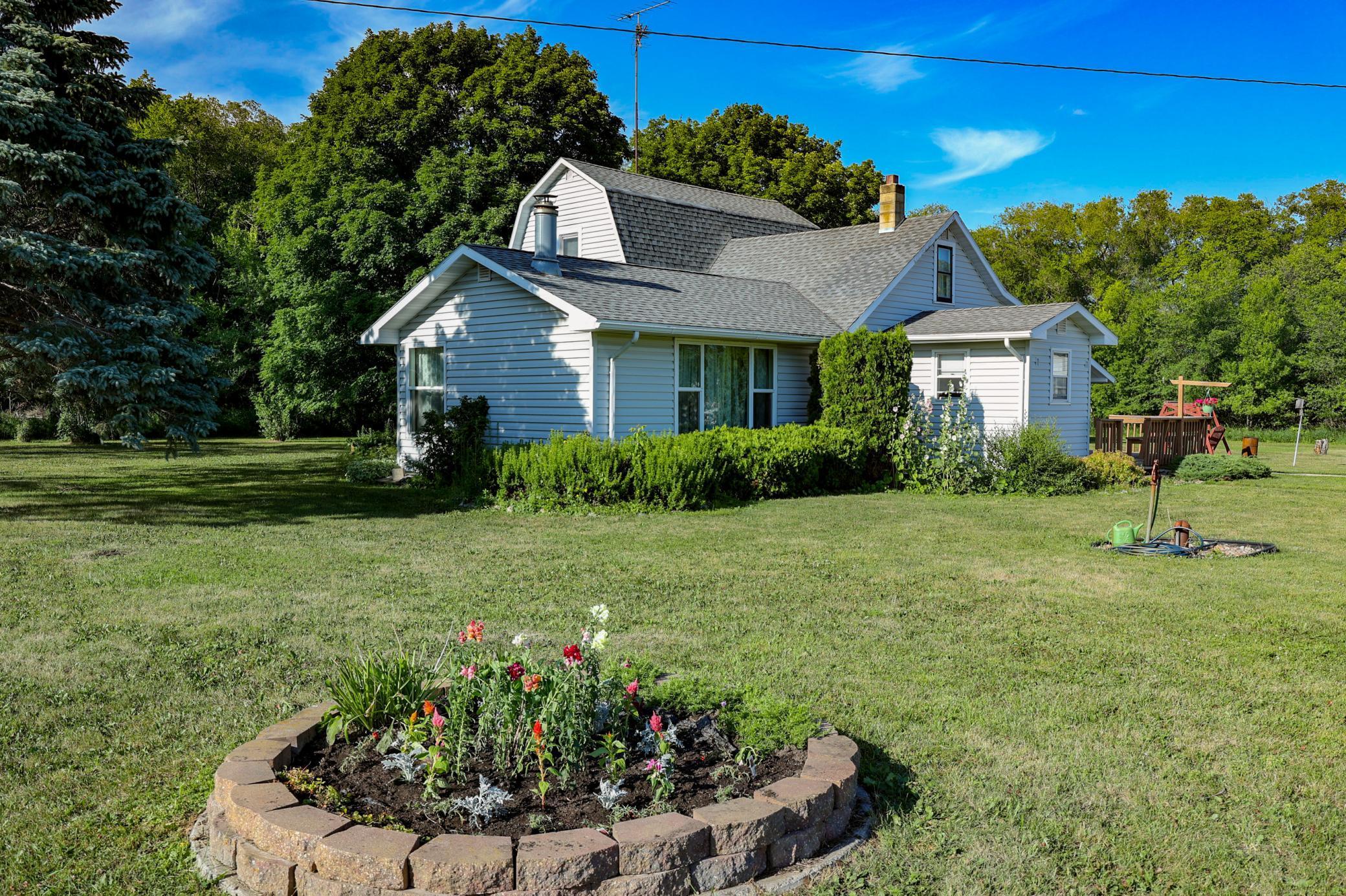 19922 635 Ave, Bertha, MN 56437