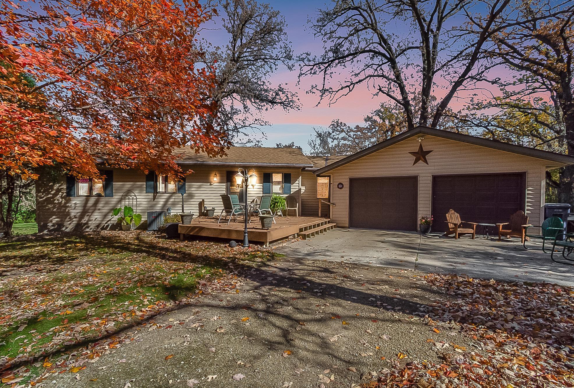 47660 Monkey Valley Hl, Kenyon, MN 55946