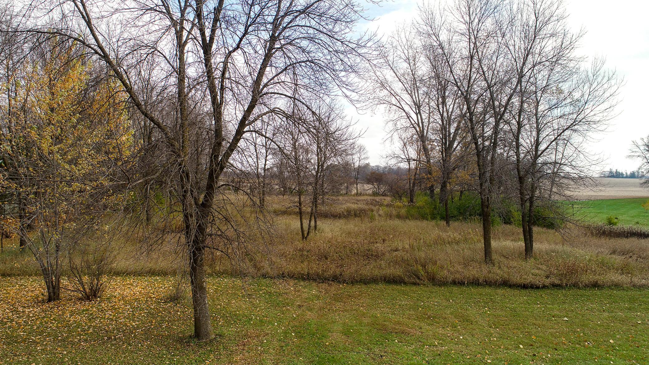 000 Kale Dr, Silver Lake, MN 55381