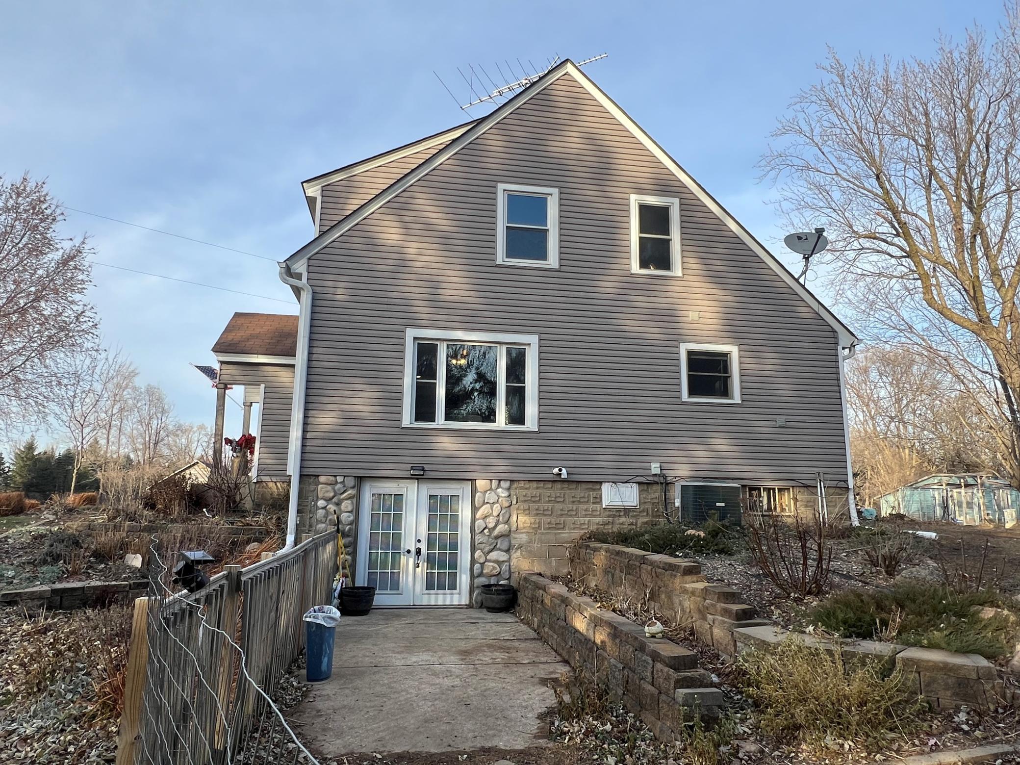 8204 County 15 Rd SW, Stewartville, MN 55976