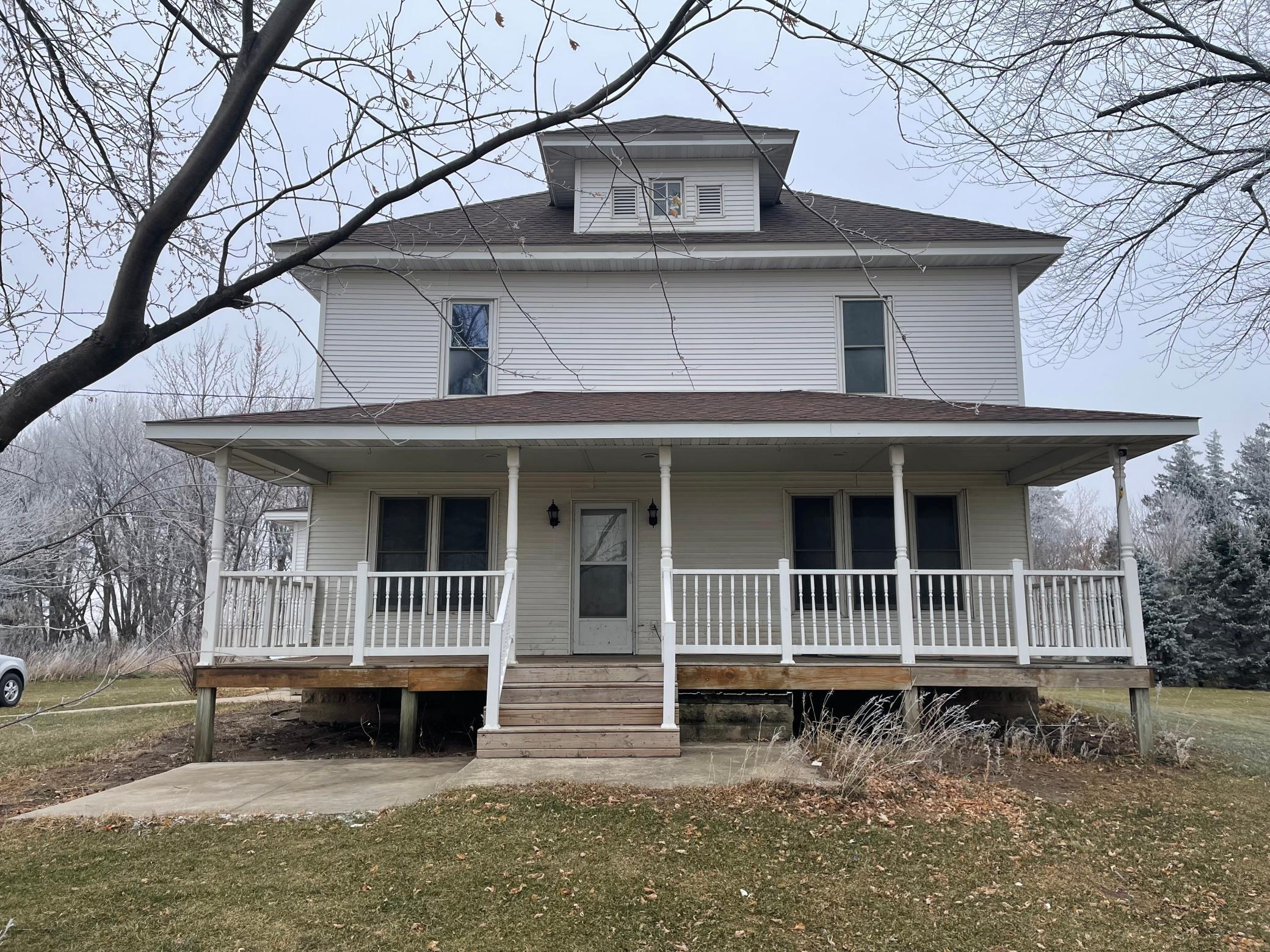 21277 640th Ave, Rose Creek, MN 55970