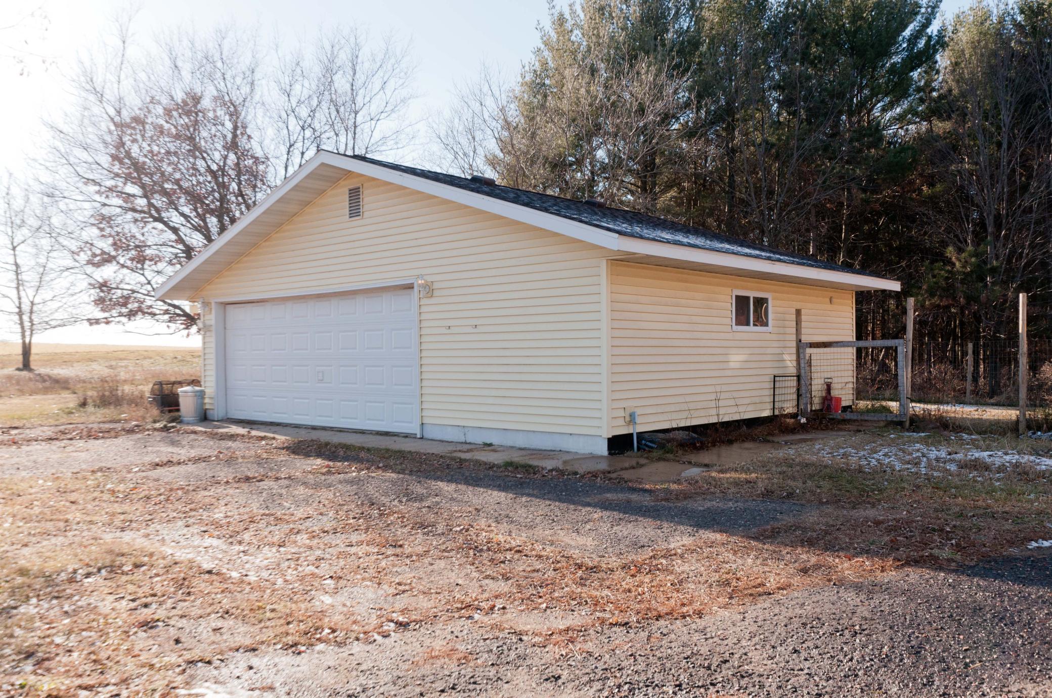 152 16th St, Ridgeland, WI 54763