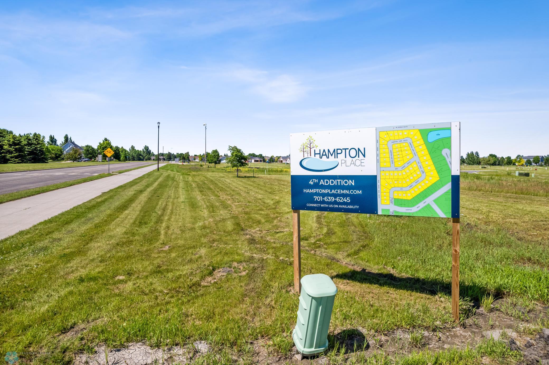 4813 4th St S, Moorhead, MN 56560