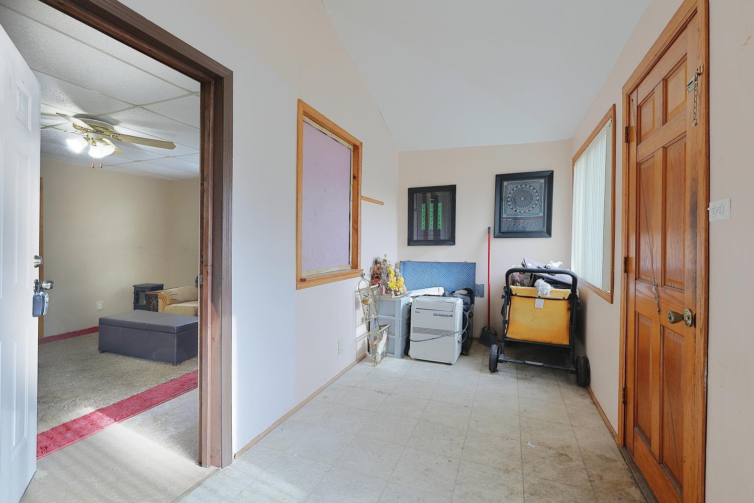 328 Main St W, Silver Lake, MN 55381