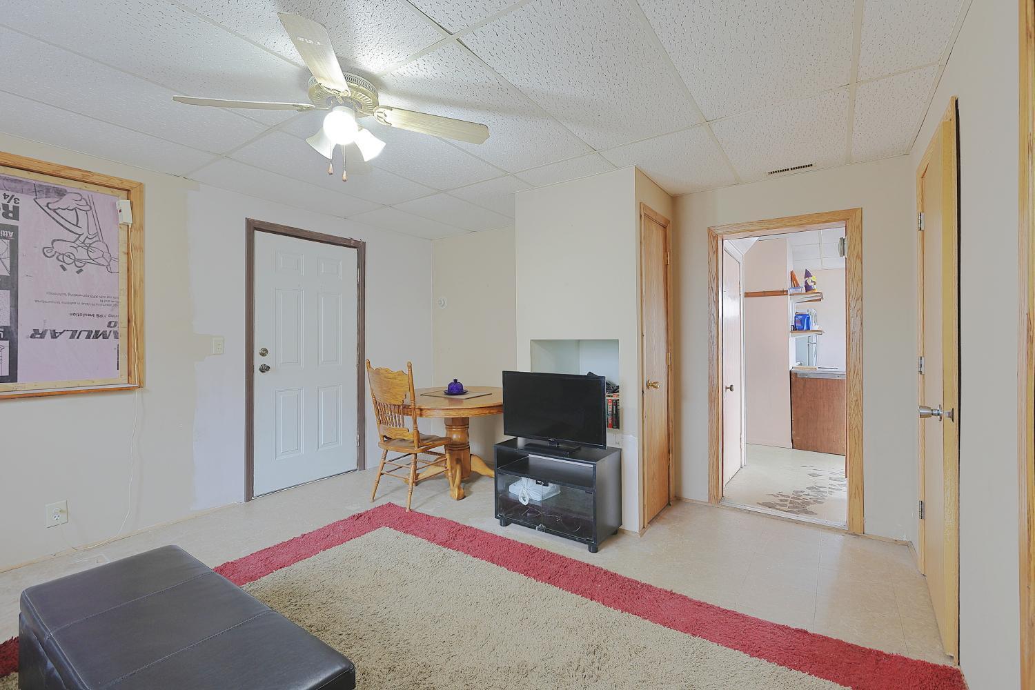 328 Main St W, Silver Lake, MN 55381