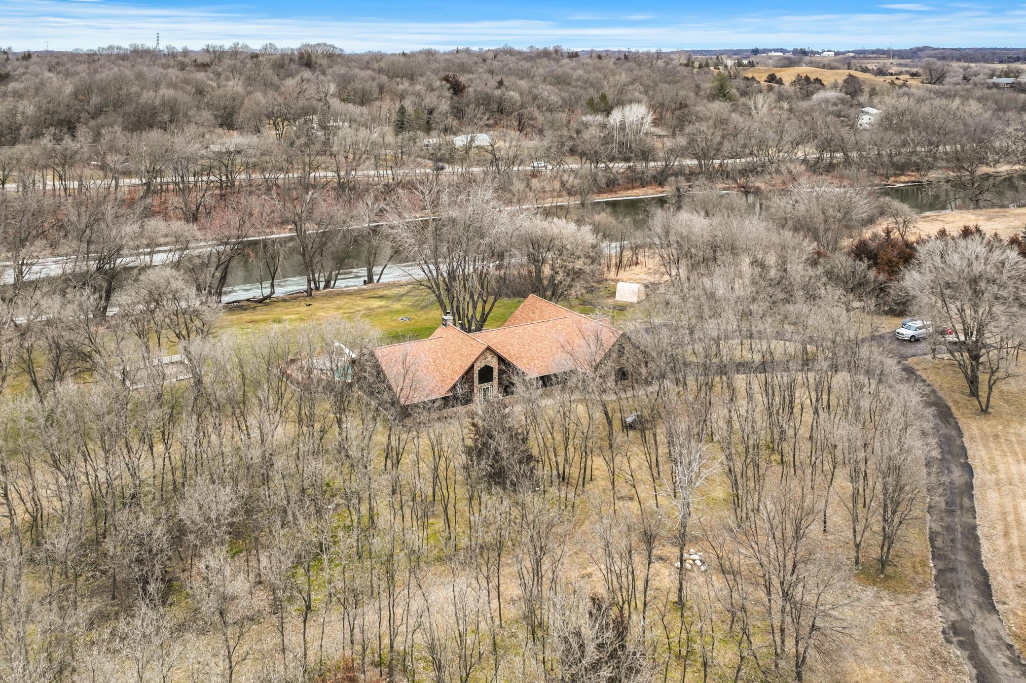 7624 Woodland Trl, Rockford, MN 55373