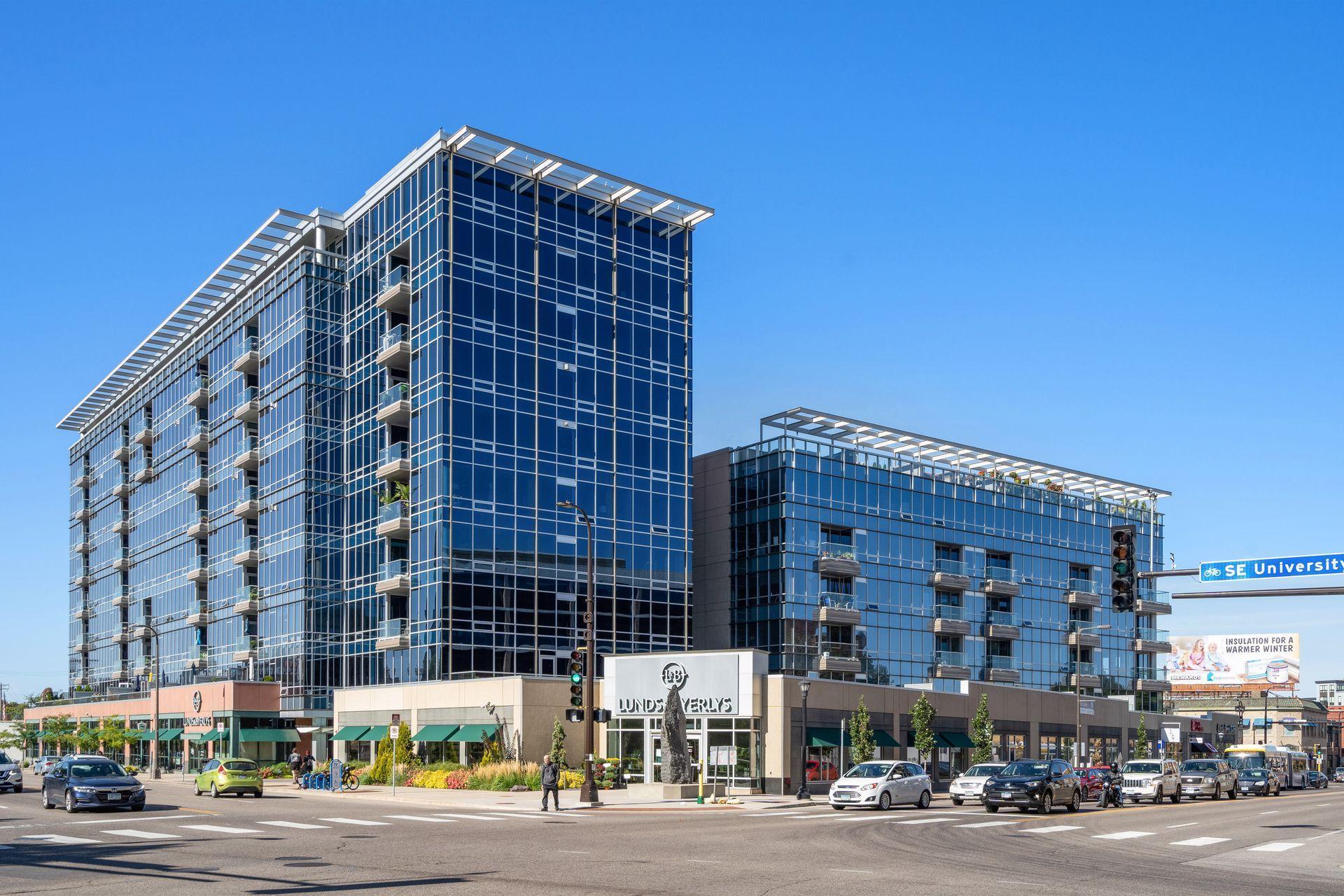 45 University Ave SE #807, Minneapolis, MN 55414