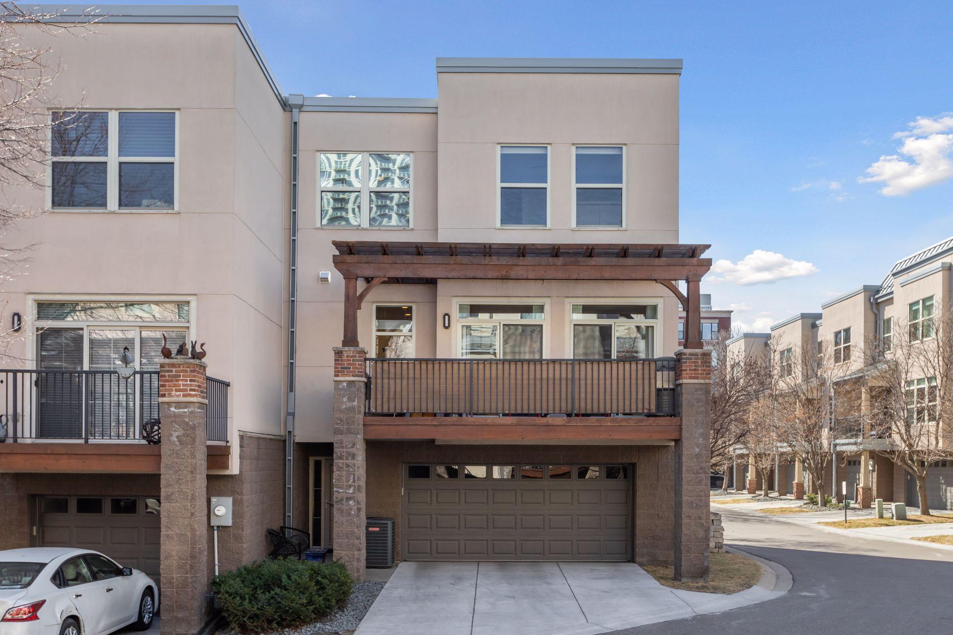 221 1st Ave NE #29, Minneapolis, MN 55413