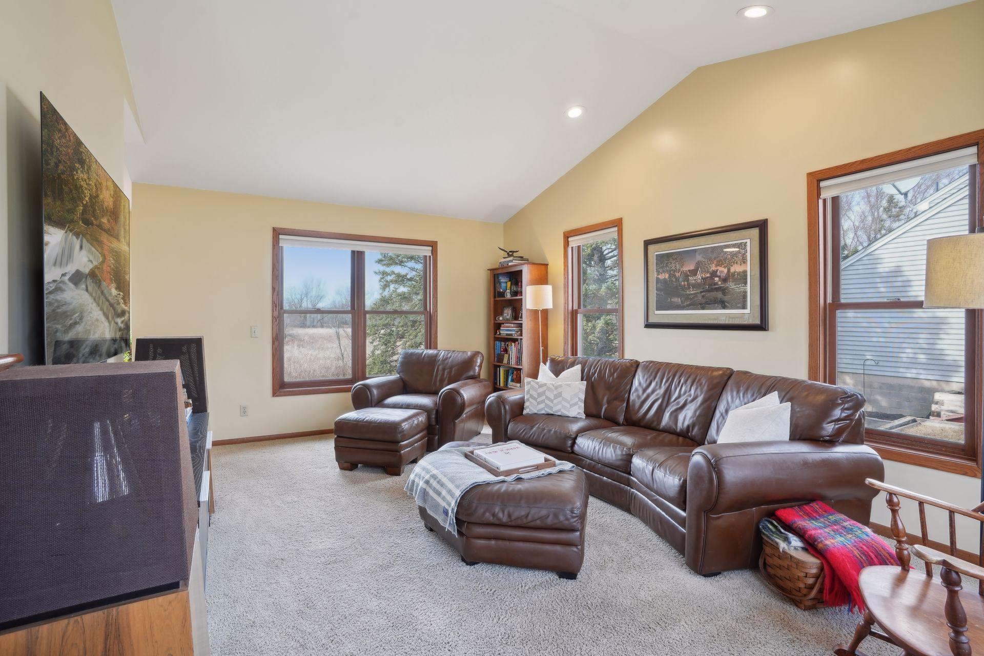 3451 Elm Creek Dr, Medina, MN 55340